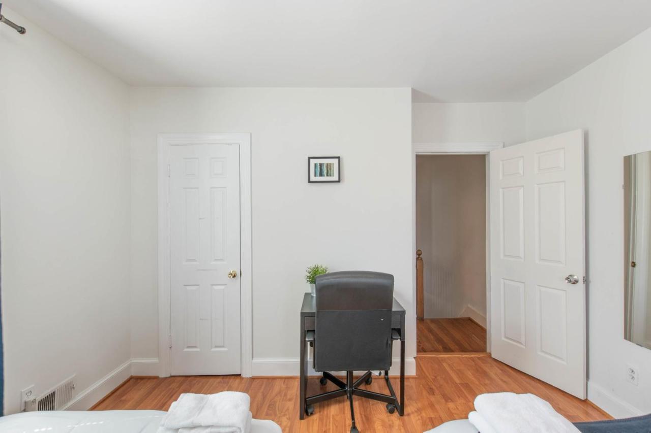 3Br Colonial House With Parking By Cozysuites Alexandria Εξωτερικό φωτογραφία
